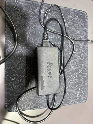 Carregador universal notebook