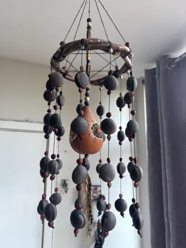 Objeto decorativo de teto indígena para ambientes/aparador de sonhos
