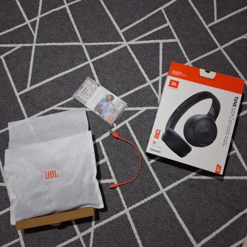 Fone JBL Tune 520BT