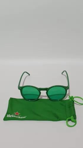 Óculos de sol promocional Heineken