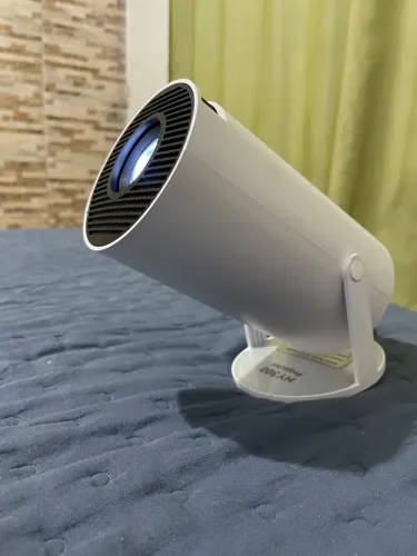 Mini Projetor Davely HY300 4K Android