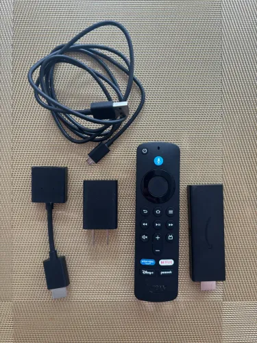 Amazon Fire TV Stick HD (modelo mais recente)