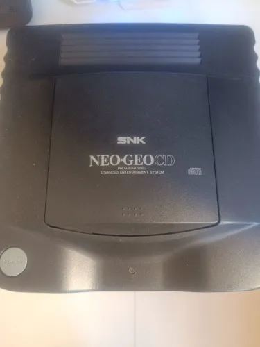 Neo Geo CD em Excelente estado
