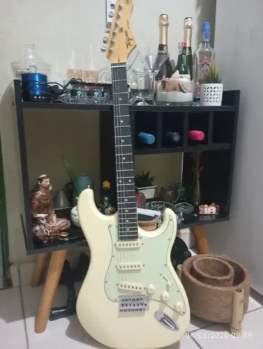 Guitarra Tagima 500