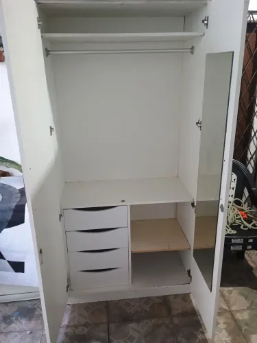 Guarda-roupa