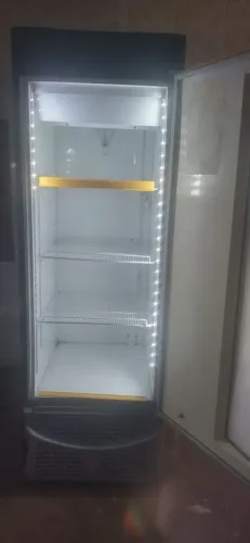 Vendo esse expositor funcionando perfeitamente  