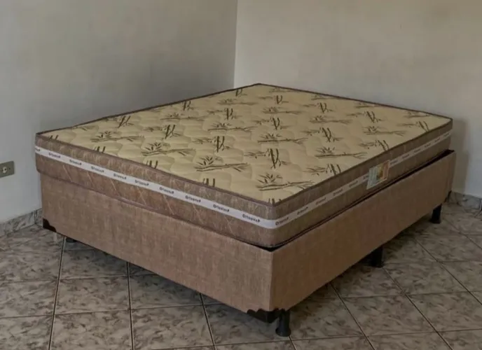 Cama casal box e colchão D33 firme