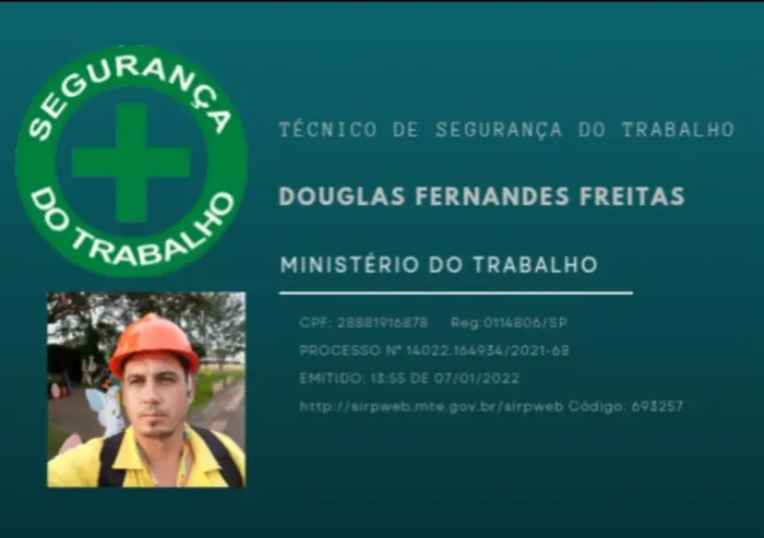 Técnico em Edificações/ Técnico em Segurança do Trabalho 