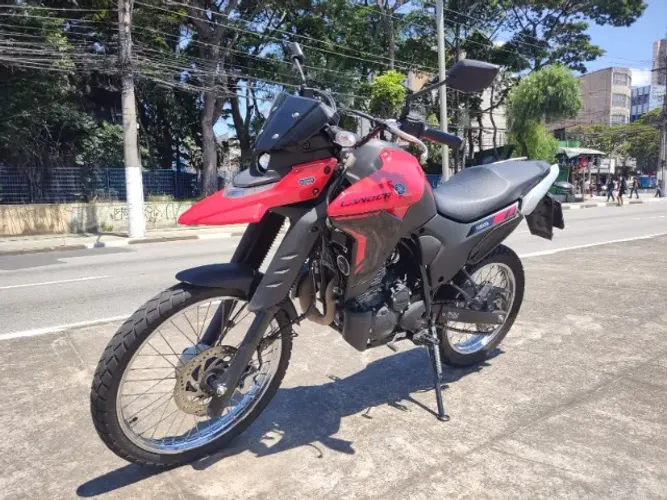 YAMAHA XTZ 250 LANDER CONNECTED 2025