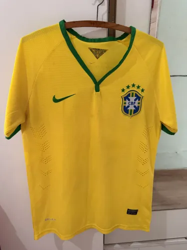 Camisa do Brasil tamanho M