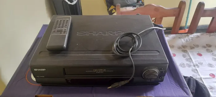 Aparelho VHS sharp