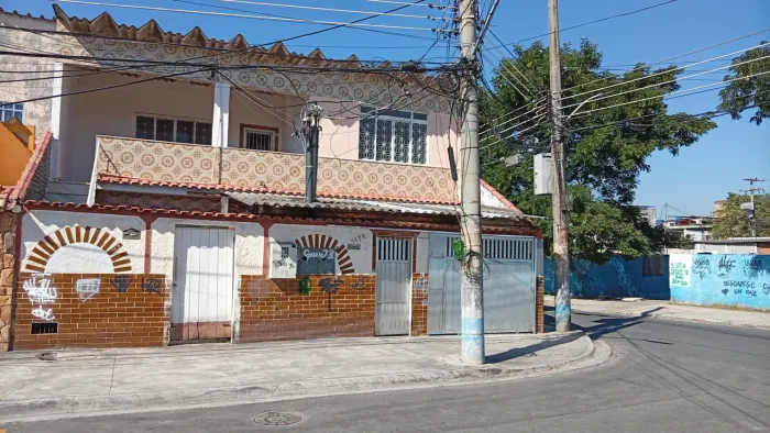 Vendo 2 casas bnh