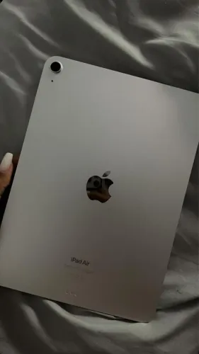 iPad Air M3 Supernovo Completo com Pencil Original e Capa Teclado