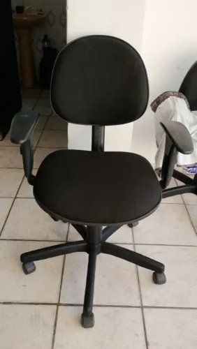 Cadeira de escritorio 8 Unidade cada uma