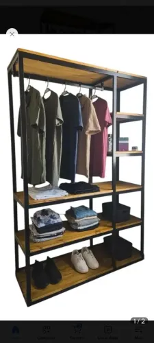 Closet arara estante em metalon e madeira