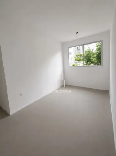 Apartamento de 42m² na Chácara Maria Trindade, São Paulo-SP: 2 quartos, 1 banheiro, 1 vaga