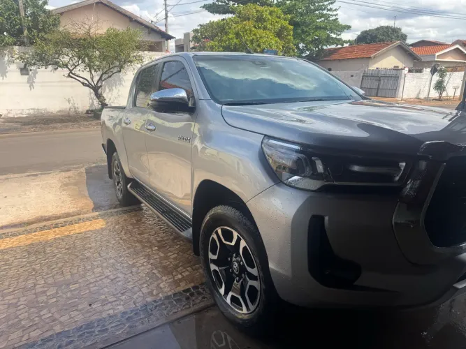 Toyota Hilux CD SRX 4X4 2.8 TDI 16V Diesel Aut. 2022