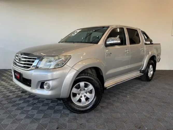 Mitsubishi L200 Triton Sport GLS 2.4 CD Diesel Mec. 2013