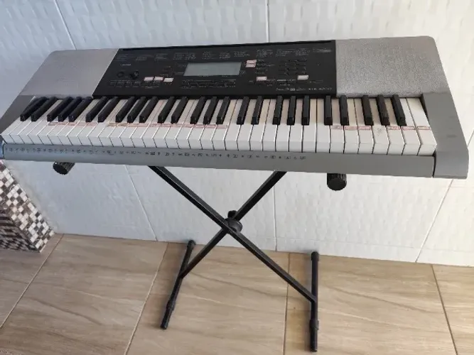 Teclado musical Casio