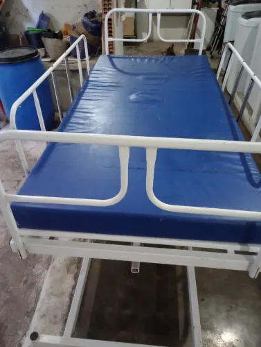 Cama hospitalar