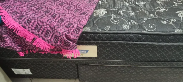 Cama box casal super King entrego 