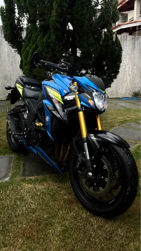 GSX-S 750