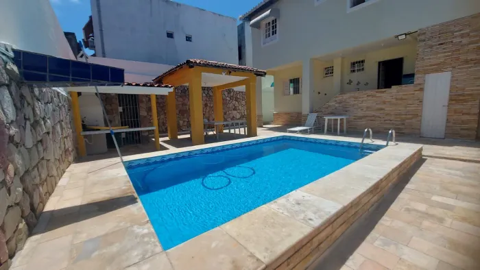 Casa para temporada Enseada dos Corais! finais de semana e feriados.Diaria 800,00