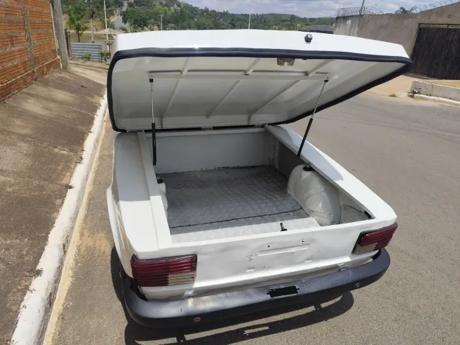 Fiat 147 Furgão (todos) 2023