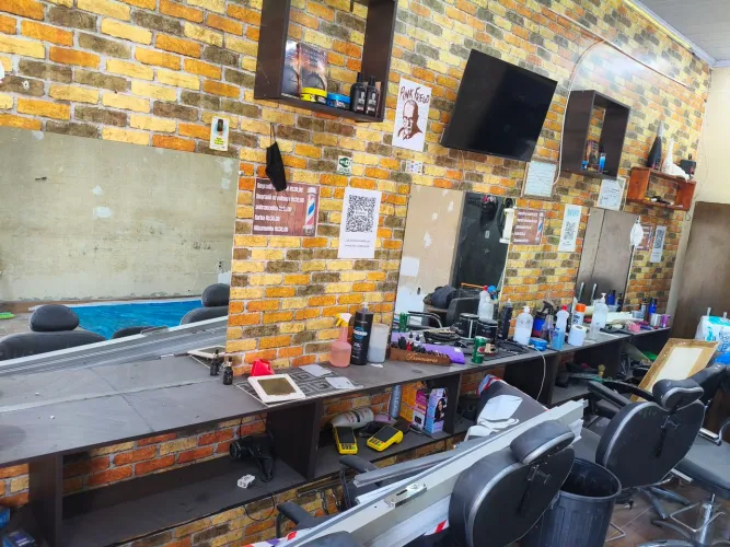 Espelho para salão e barbearia