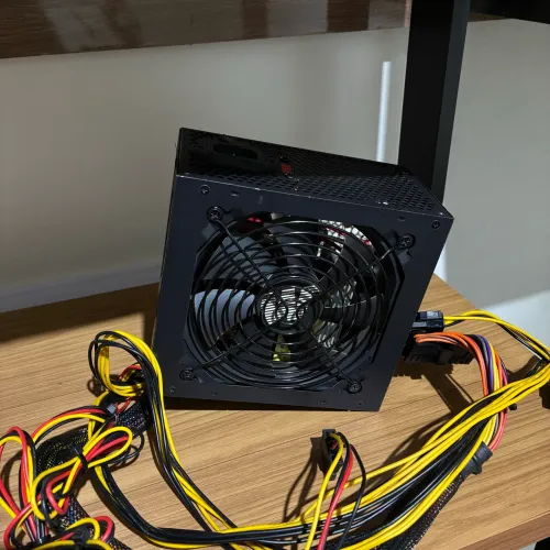 Fonte 550W PCWells PK550 ATX Funcionando Perfeitamente