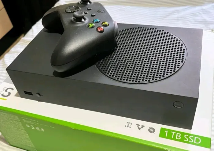 Xbox séries s carbon Black 1 TB