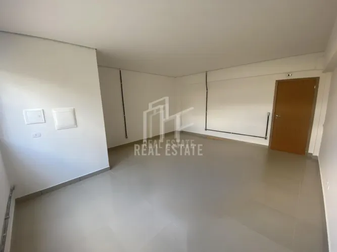 Sala Comercial NOVA para locação ZC4 região Hospital Evangélico LONDRINA - PR