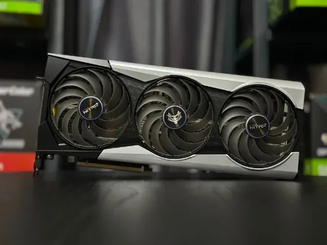 RX 6900xt 16GB Nitro OC ARGB - Equivalente a 5070/3090 - Aceito trocas