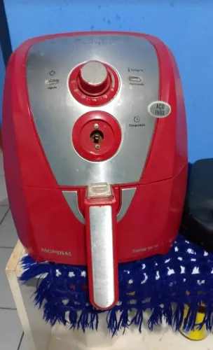 Vendo air frayer e microondas.