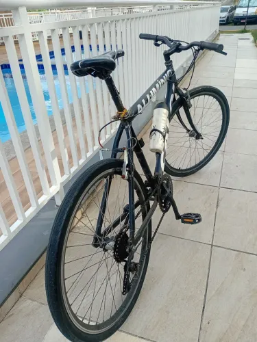 Bicicleta aro 26 usada bom estado
