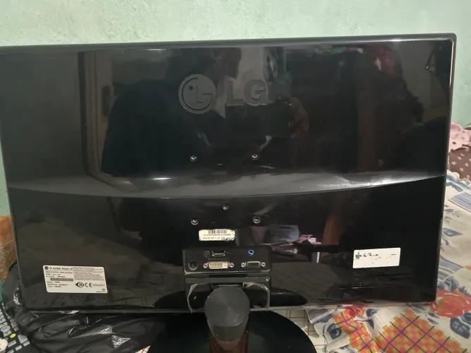Monitor Lg Ips236vx 23 Polegadas Hdmi/ Vga/ Dvi-d 
