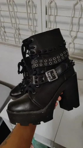 Bota reversa tratorada spikes 