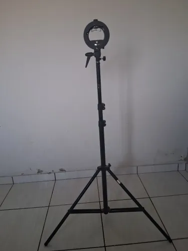 Tripé