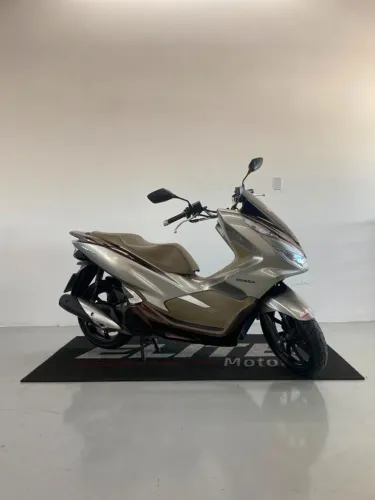 PCX 150 DLX ZERADA