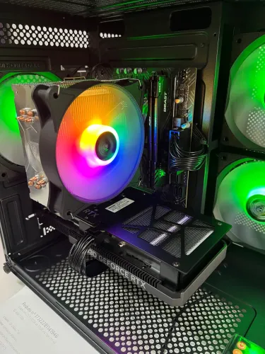 PC Gamer i5-12400F + RTX 4060 8GB + SSD 1TB + 16GB RAM