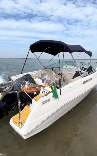 Triton 200 Open - Completa, Revisada e Pronta para Uso