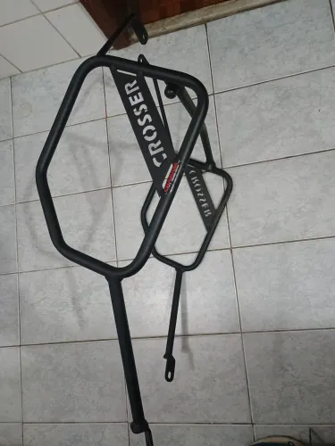 Afastador alforje traseiro crosser