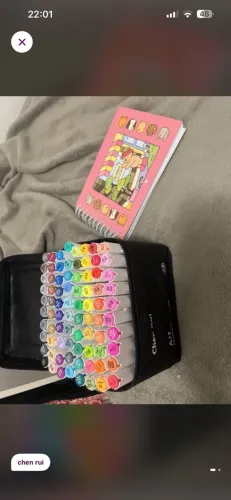 Kit canetas + livros e pintar Bob goods