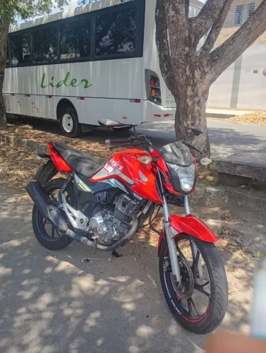 Vendo moto QUITADA Honda CG 160