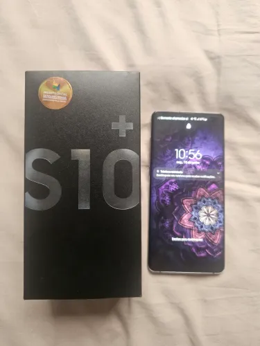 SAMSUNG GALAXY S10+