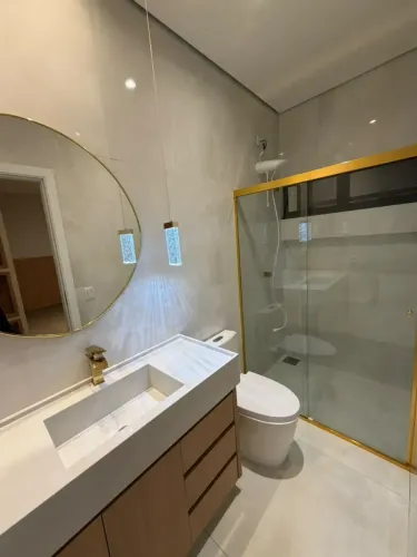 Imóvel para venda possui 200 metros quadrados com 1 quarto