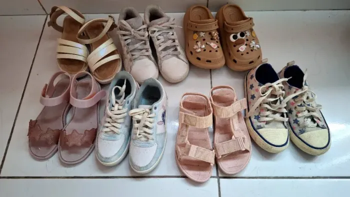 Lote Tenis e sandália 