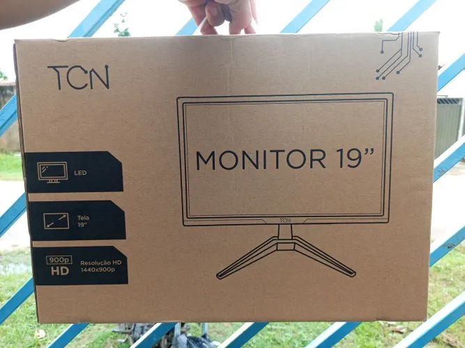 Monitor Office 19" LED HD Flat TCN, 60Hz, 5ms<br>