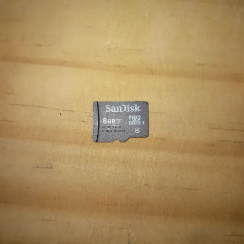 Cartão de memória 8GB Sandisk
