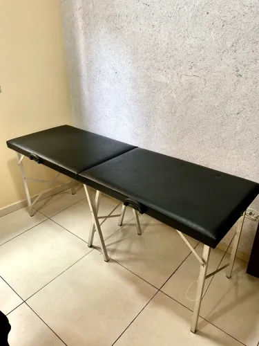 Maca Portátil Dobrável para estética, massagem, tatuagem e hospital